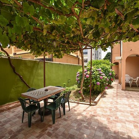 Mg Apartments And Rooms بودفا المظهر الخارجي الصورة