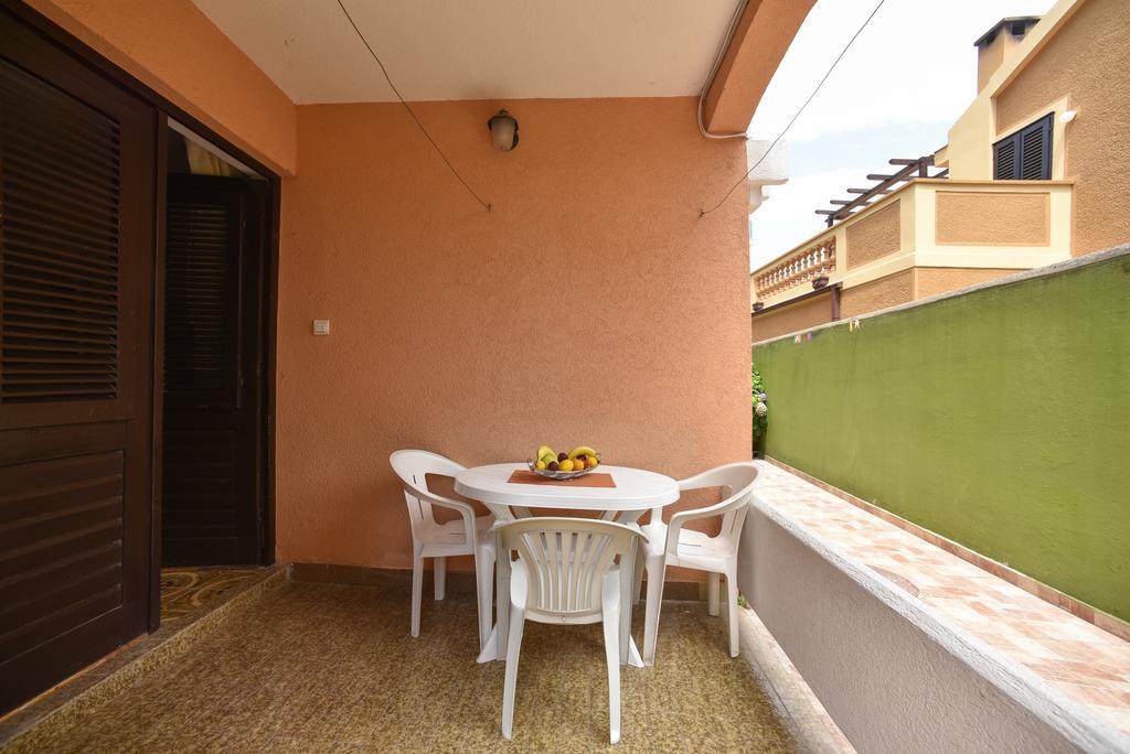 Mg Apartments And Rooms بودفا المظهر الخارجي الصورة
