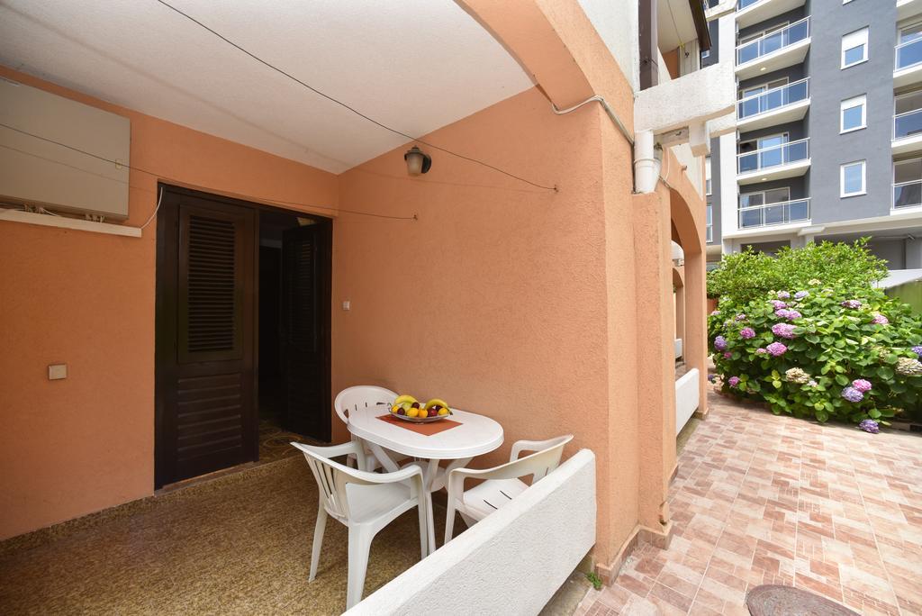 Mg Apartments And Rooms بودفا المظهر الخارجي الصورة