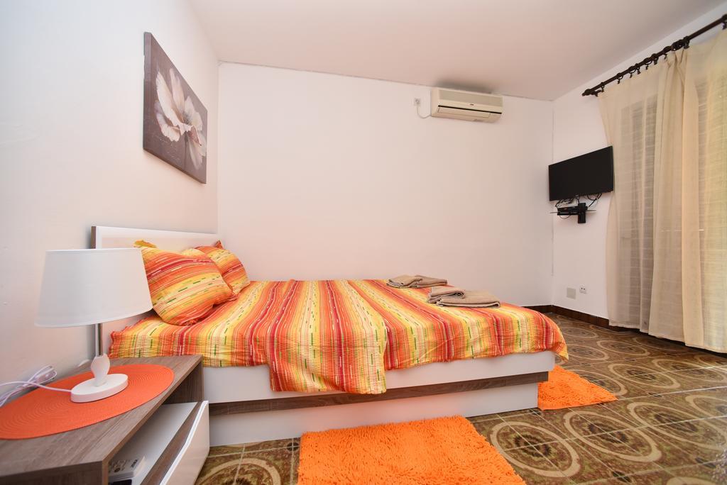 Mg Apartments And Rooms بودفا المظهر الخارجي الصورة